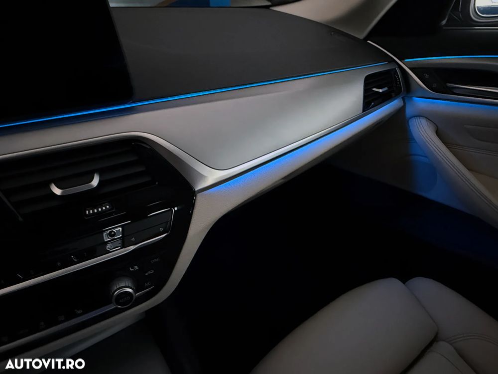 BMW Seria 5 530e Aut. Luxury Line - 5