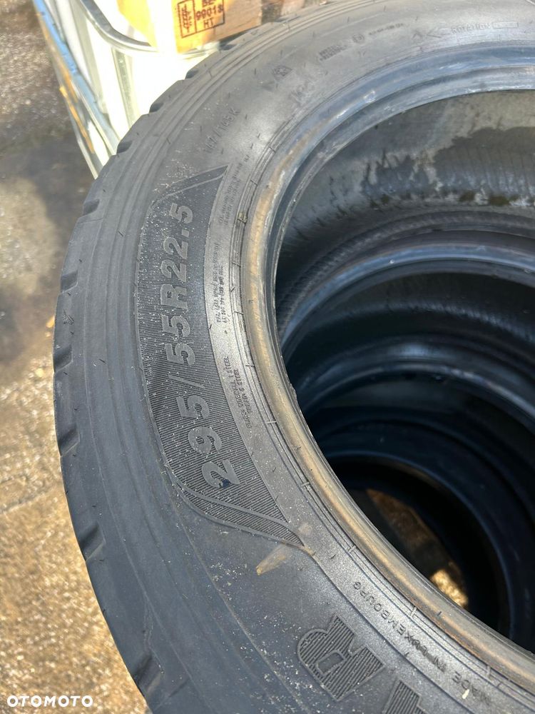 Opony koła tył Goodyear Kmax D GEN-2 295/55 R 22.5 - 5