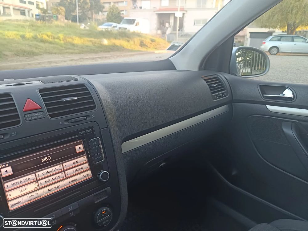 VW Golf 2.0 TDi Sport - 36