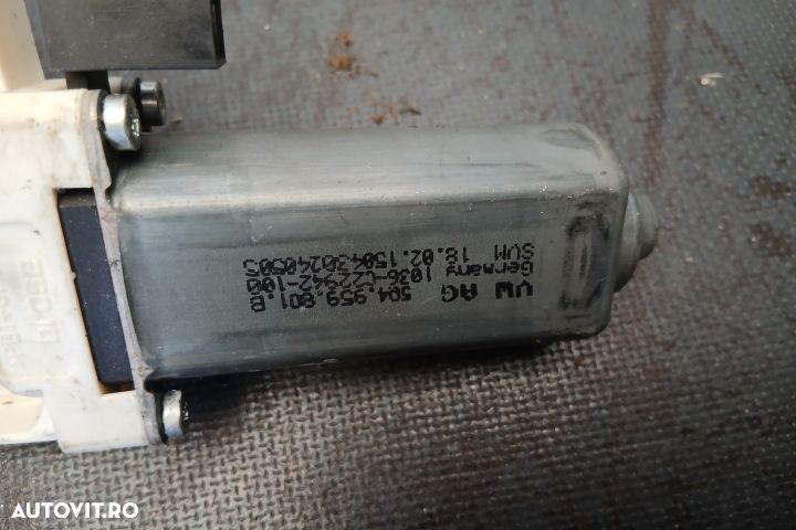 Motoras macara geam fata stanga 5Q4959801B 5Q4959801B Volkswagen VW G - 4