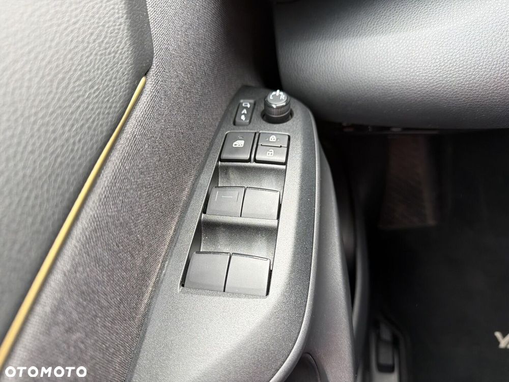 Toyota Yaris Cross Hybrid 1.5 Adventure - 15