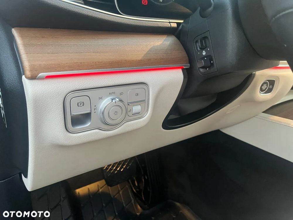 Mercedes-Benz GLE - 10