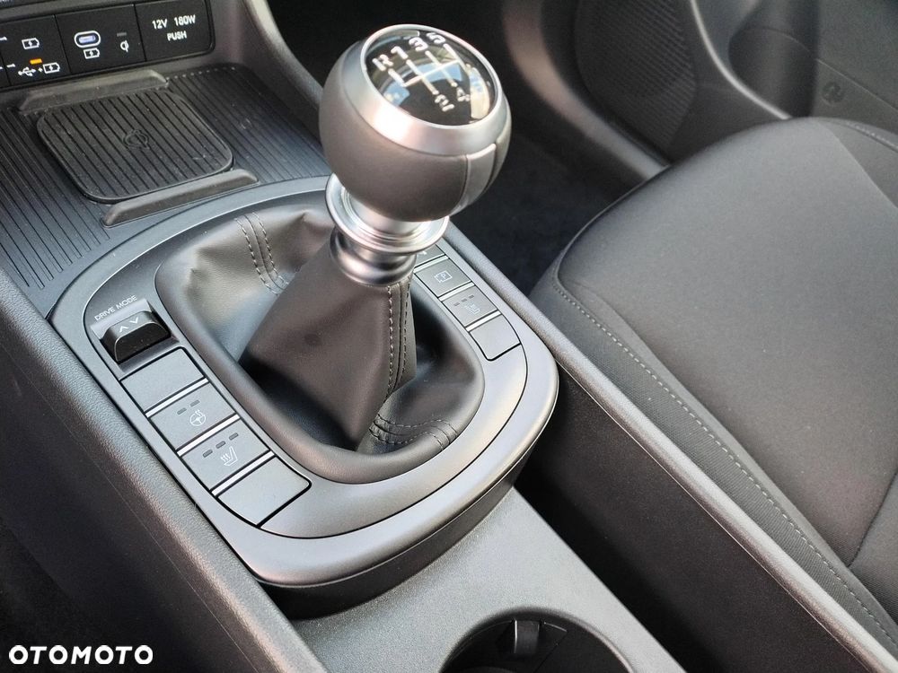 Hyundai Kona 1.6 T-GDI Executive - 15