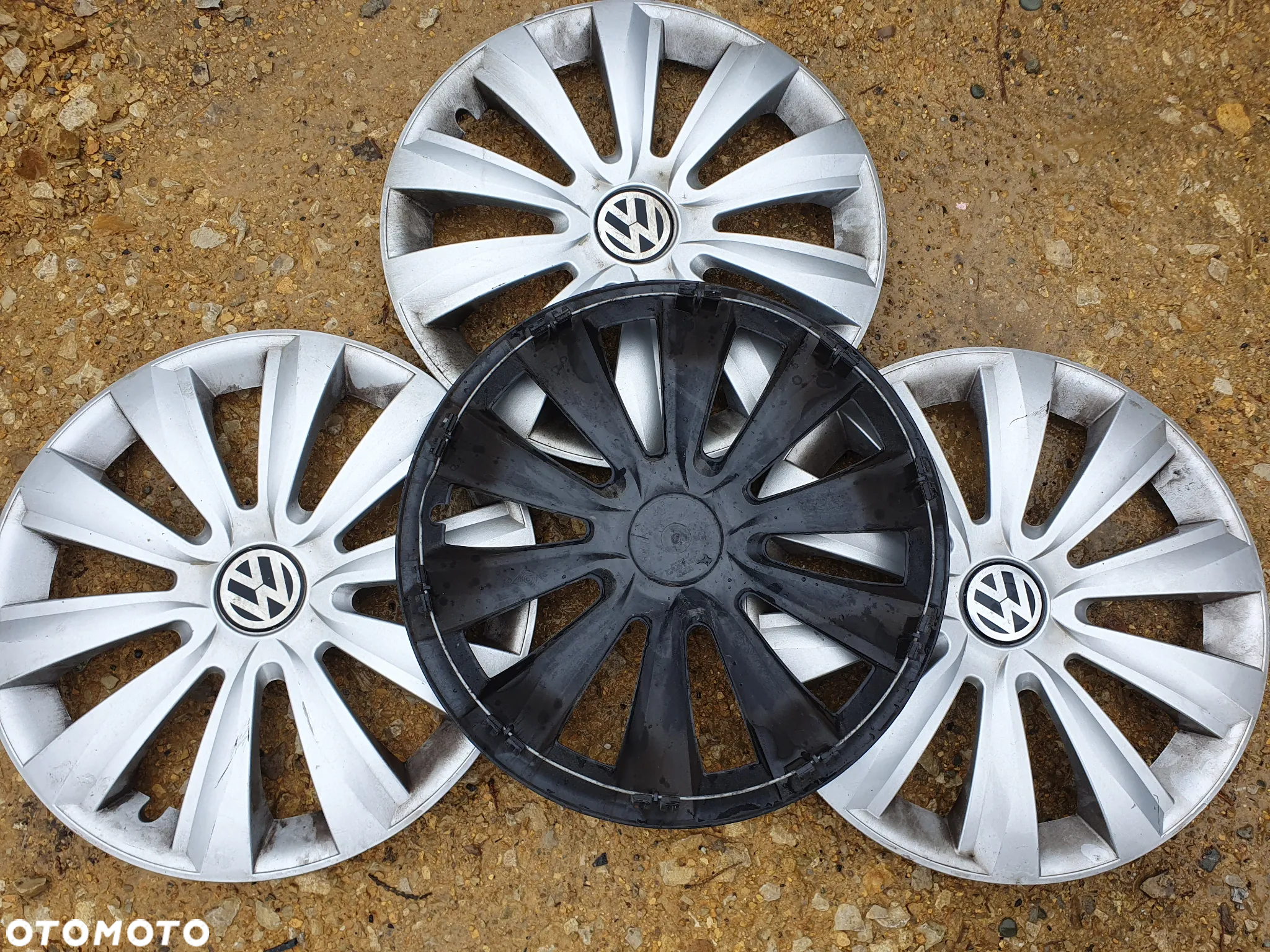 KOŁPAKI 16 KOMPLET 4SZT ZAMIENNIKI NAKLEJKI VOLKSWAGEN - 2