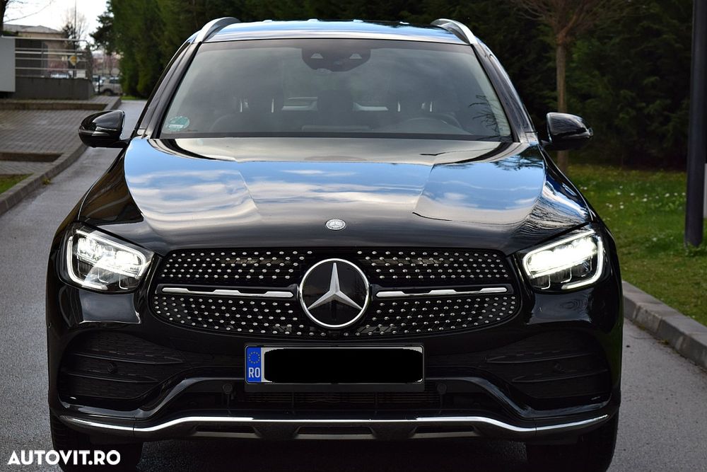 Mercedes-Benz GLC 300 e 4Matic 9G-TRONIC Edition AMG Line - 2