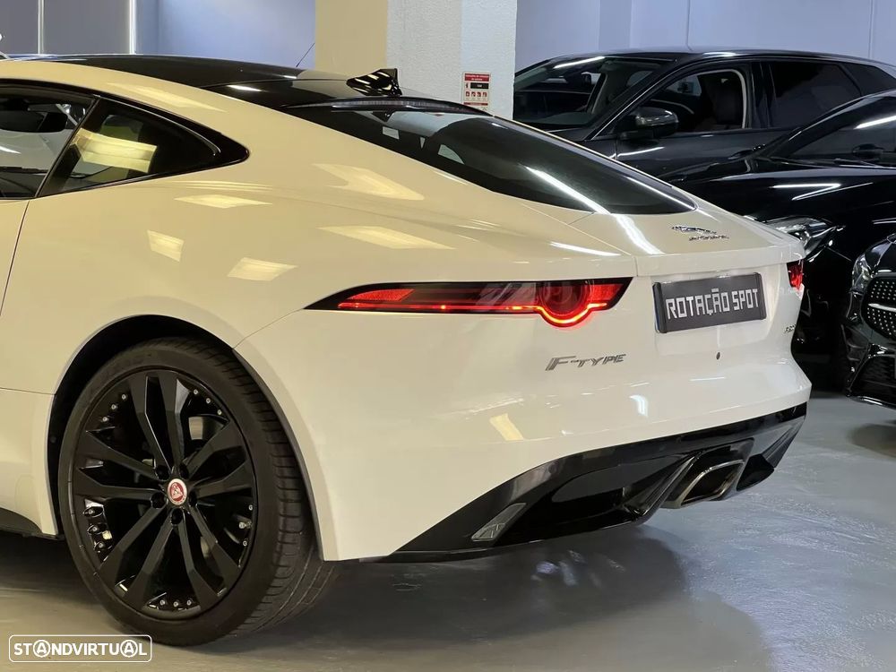 Jaguar F-Type P300 Aut. R-Dynamic Black - 31