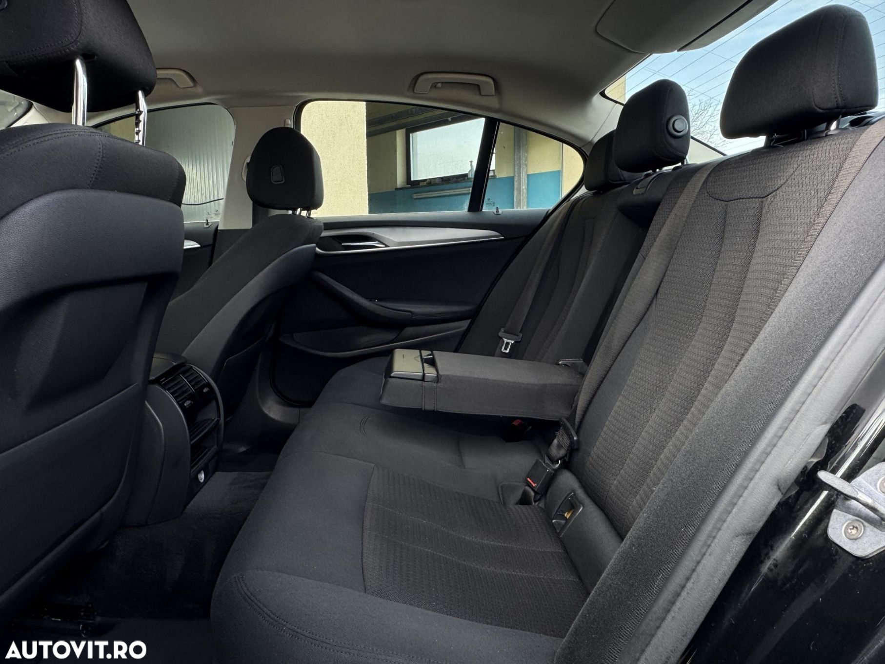 BMW Seria 5 520d Aut. - 22