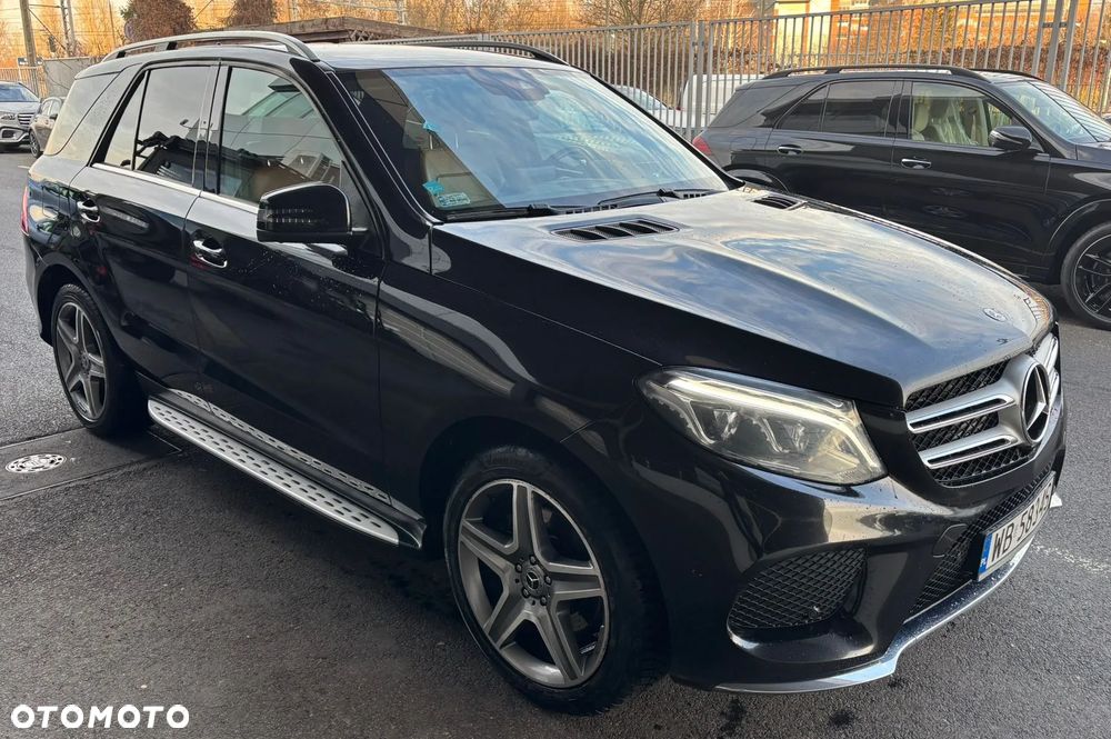 Mercedes-Benz GLE 350 d 4-Matic - 31
