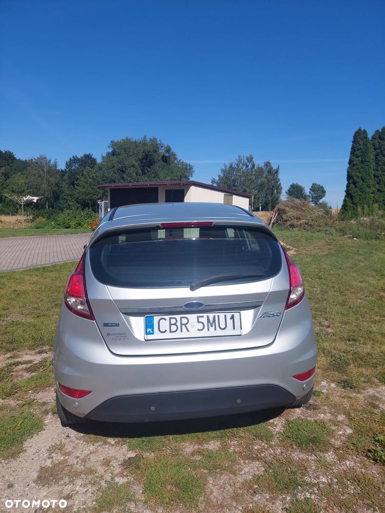 Ford Fiesta - 10