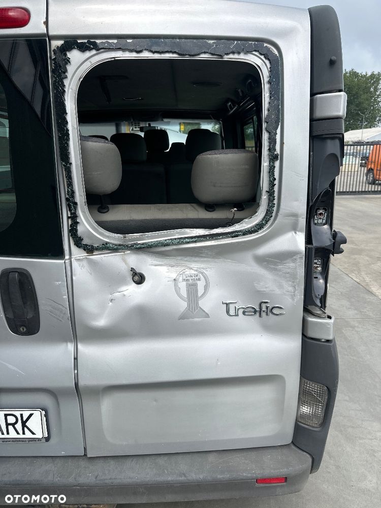 Renault Trafic - 10
