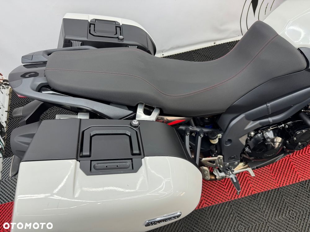 Triumph Tiger - 30