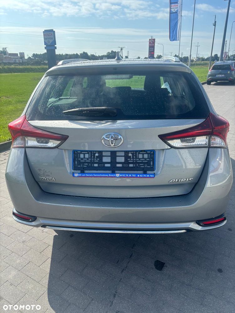 Toyota Auris 1.33 Dual-VVT-i Comfort - 3