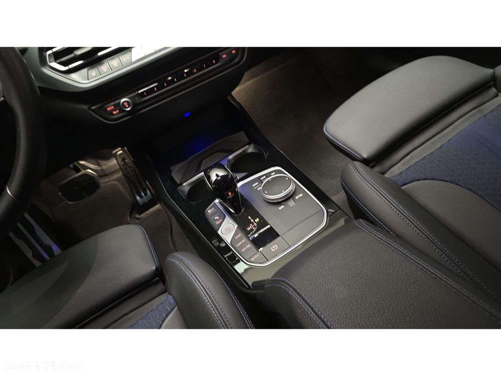 BMW Seria 1 118d M Sport - 22