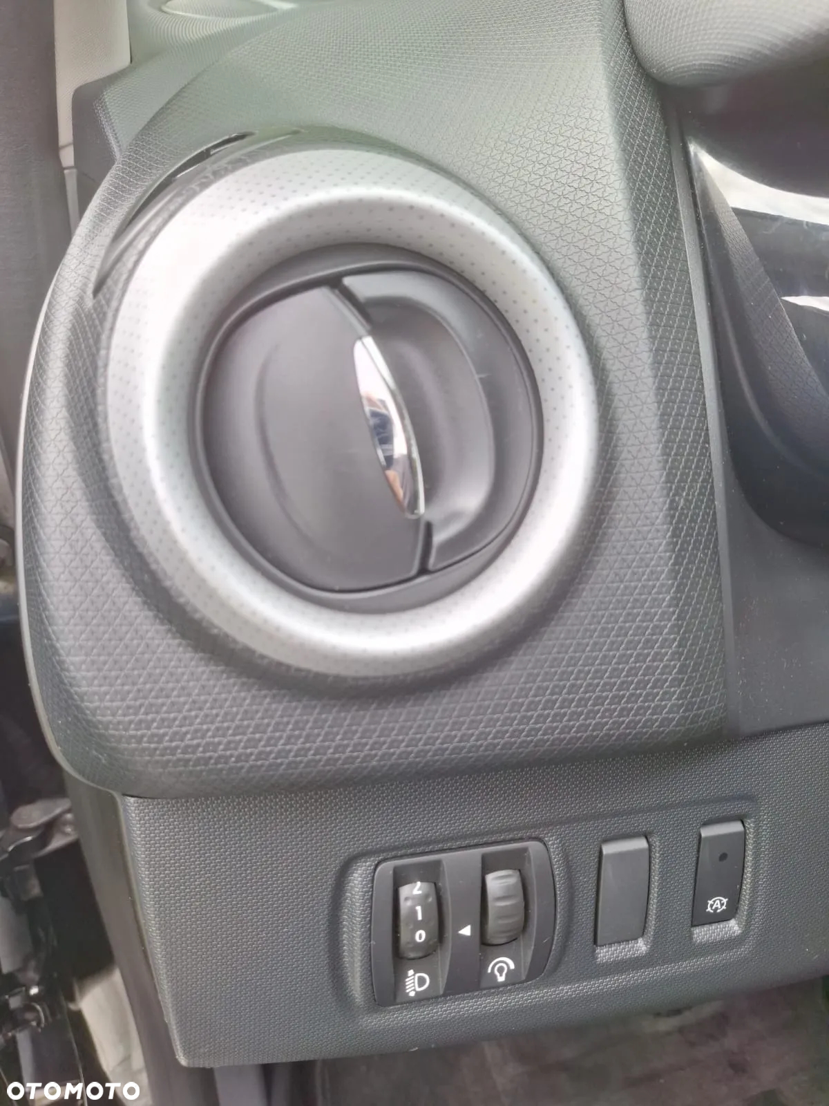 Renault Clio (Energy) TCe 90 Bose Edition - 19