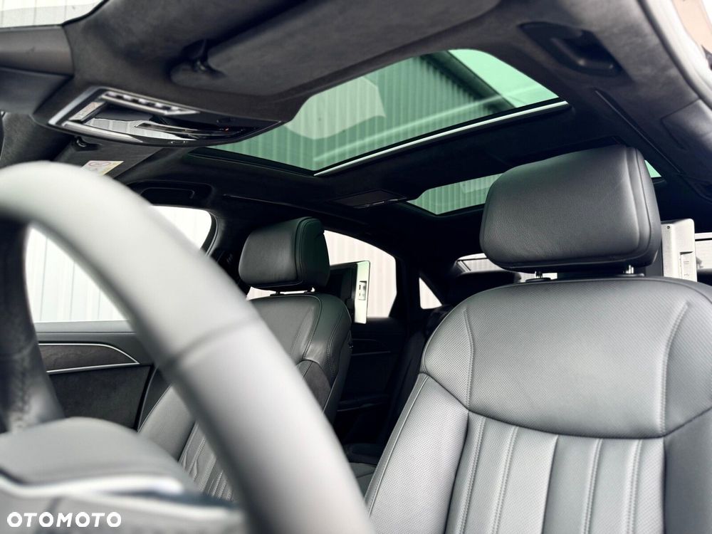 Audi A8 L 60 TFSI e Quattro Tiptronic - 32