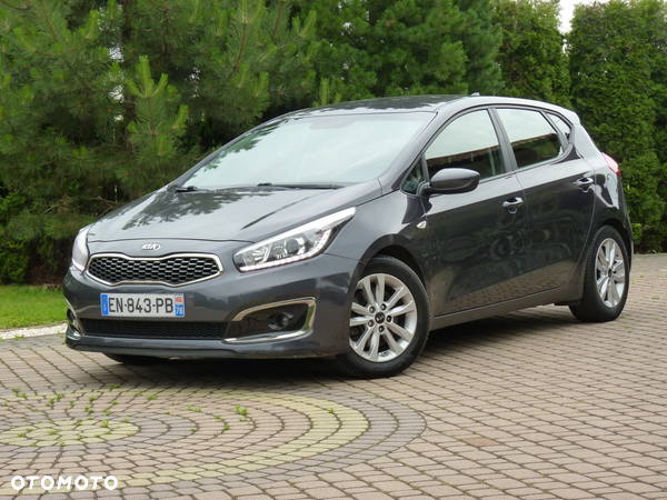 Kia Ceed 1.0 T-GDI Business Line Plus