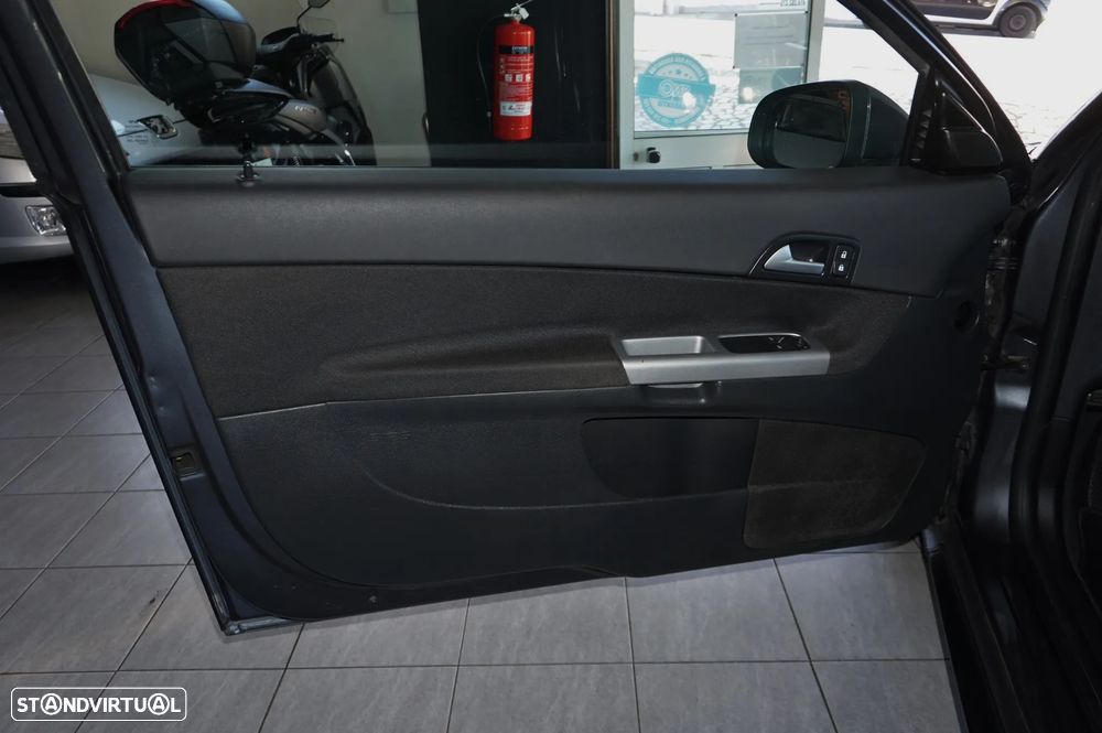 Volvo C30 1.6D DRIVe Kinetic - 18