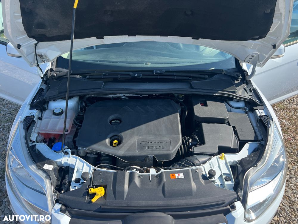Ford Focus 1.6 TDCi DPF Trend - 5