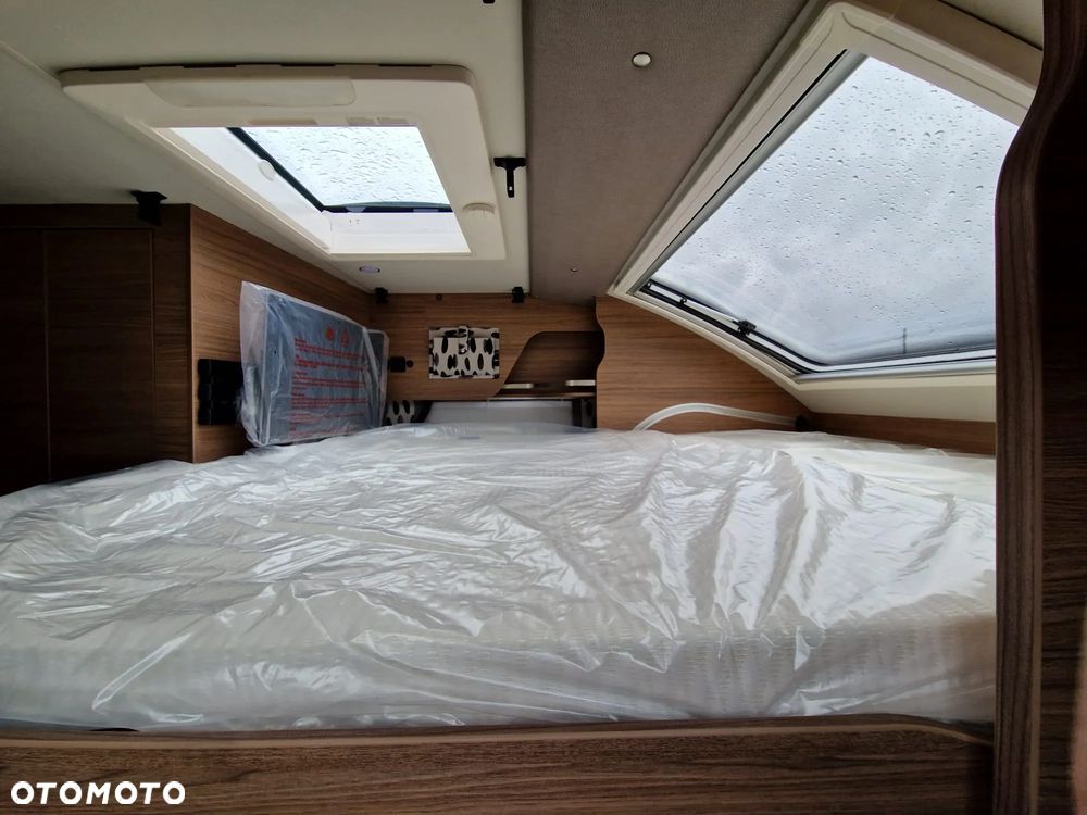 KNAUS TOURER VAN 500 MQ SMC EDITION 20 JAHRE 2 ŁÓŻKA FV23% HAK - 24