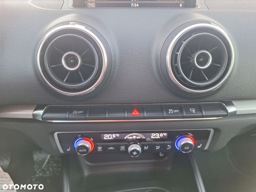 Audi A3 Sportback - 17