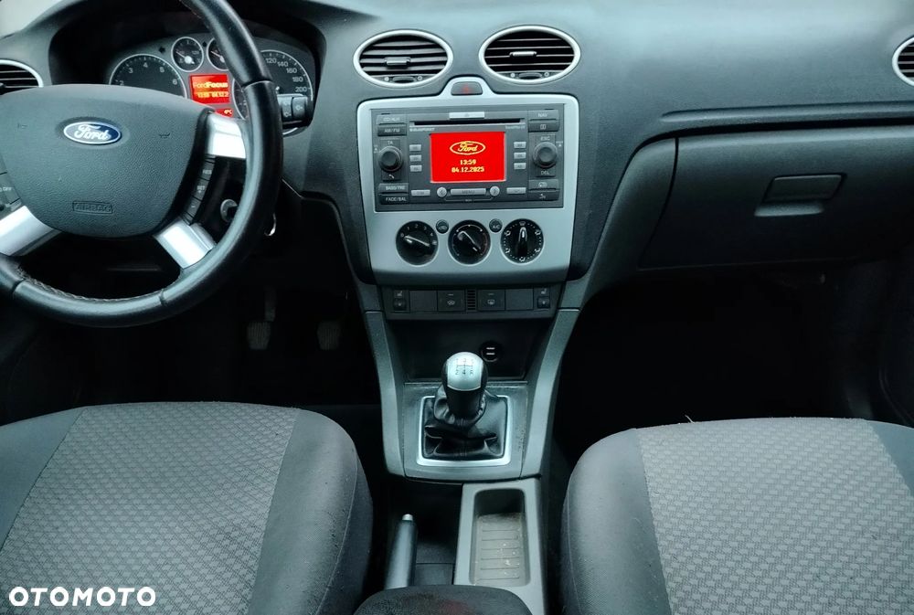 Ford Focus 1.8 Connection - 7