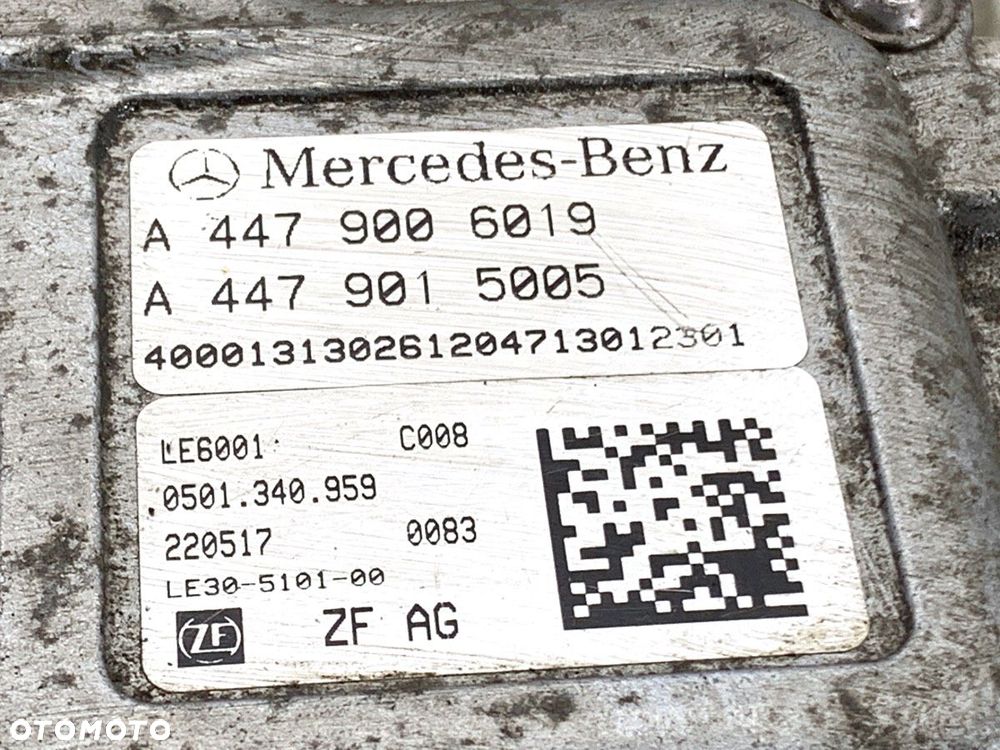 SILNIK ELEKTRYCZNY  MERCEDES-BENZ eSPRINTER Skrzynia (B910) 2020 - 2022 Electric (910.633) 85 kW - 7