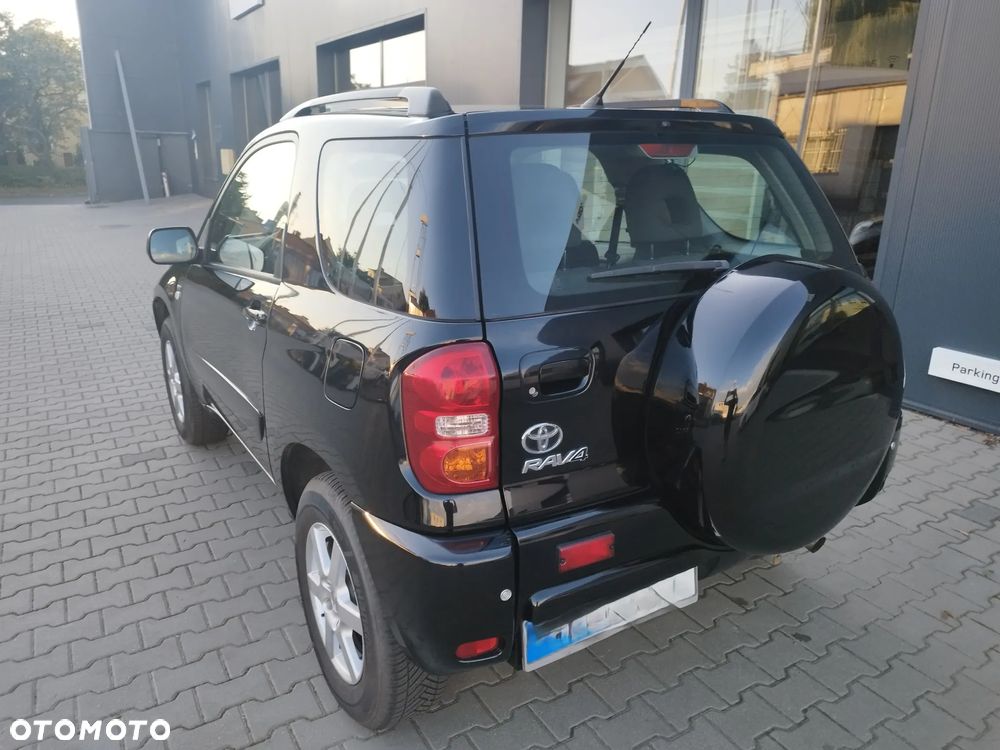 Toyota RAV4 1.8 VVT-i Luna 2WD - 39