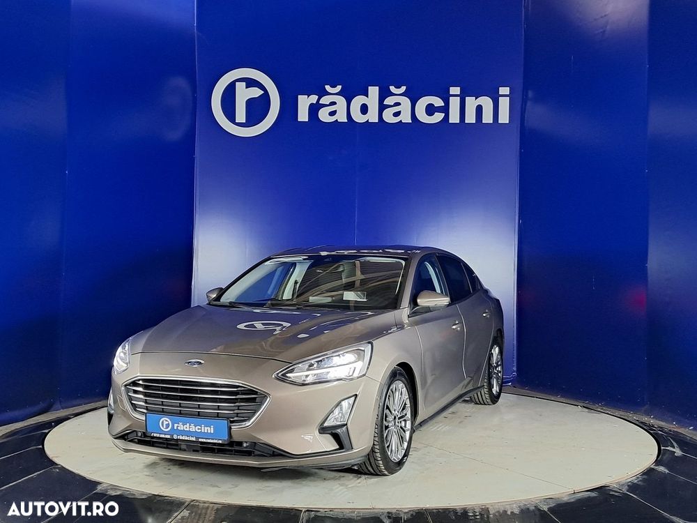 Ford Focus - 1