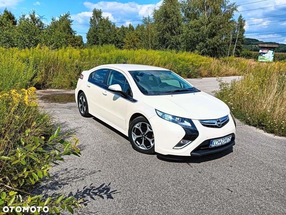 Opel Ampera - 32