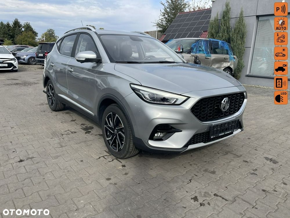 MG ZS