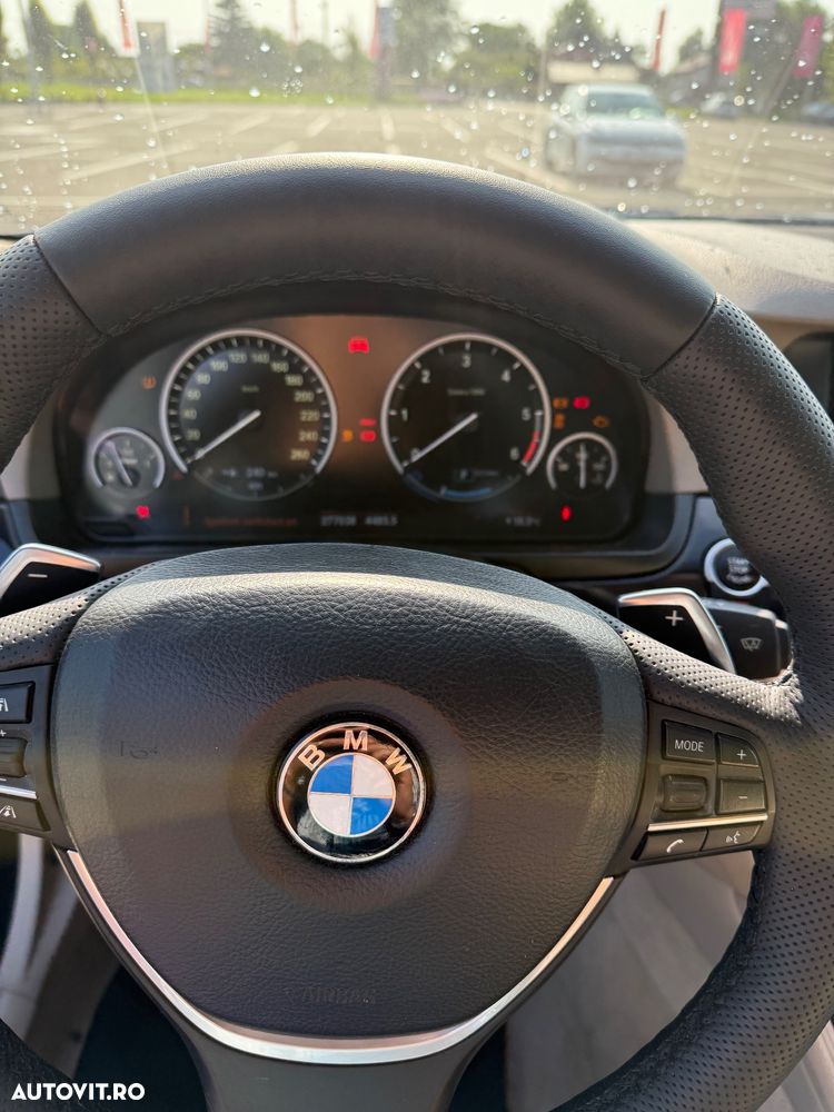 BMW Seria 5 520d Aut. Luxury Line - 19