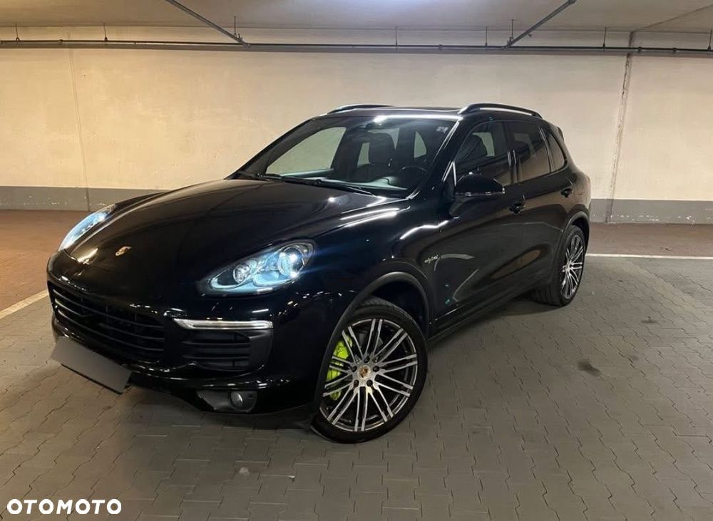 Porsche Cayenne S E-Hybrid - 13