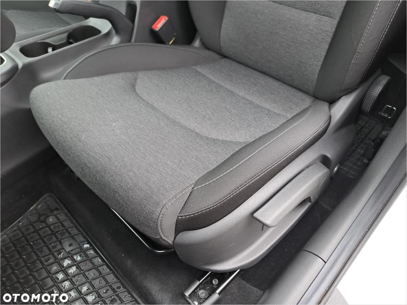 Hyundai i30 - 12
