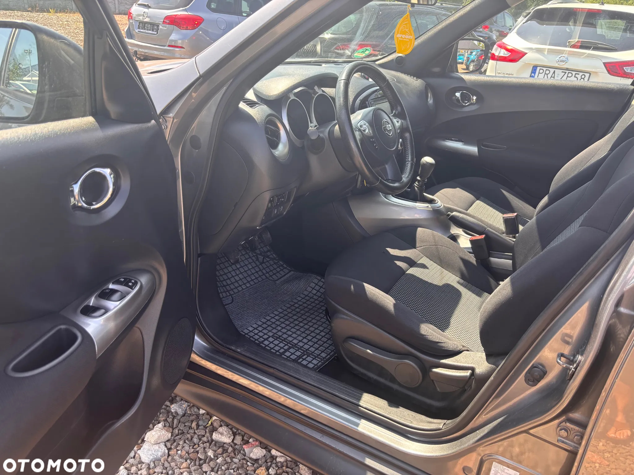 Nissan Juke 1.2 DIG-T Acenta - 27