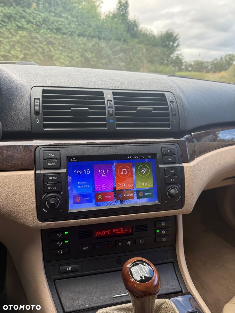 BMW Seria 3 320i - 16