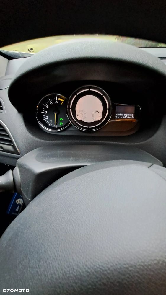 Renault Megane 1.6 16V 110 LIMITED - 4