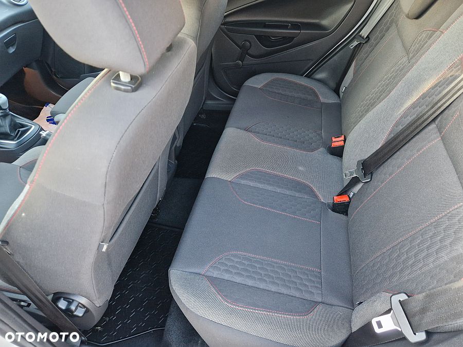 Ford Fiesta 1.0 EcoBoost S&S ST-LINE - 23