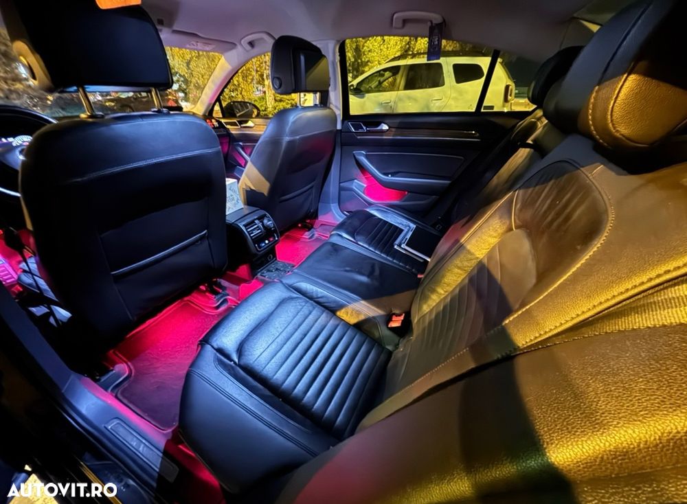 Volkswagen Passat Variant 1.6 TDI (BlueMotion Technology) DSG Comfortline - 8