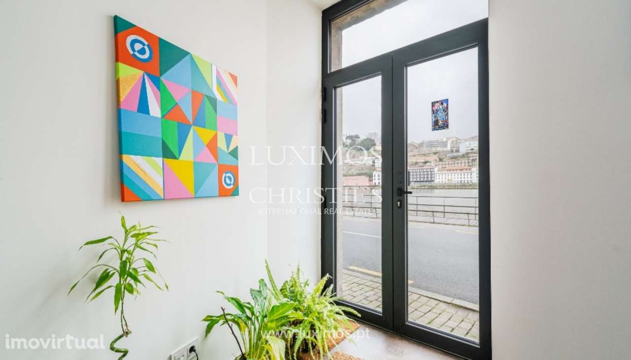 Apartamento T1 Duplex com vistas de rio à venda na marginal de Gaia - Grande imagem: 5/25