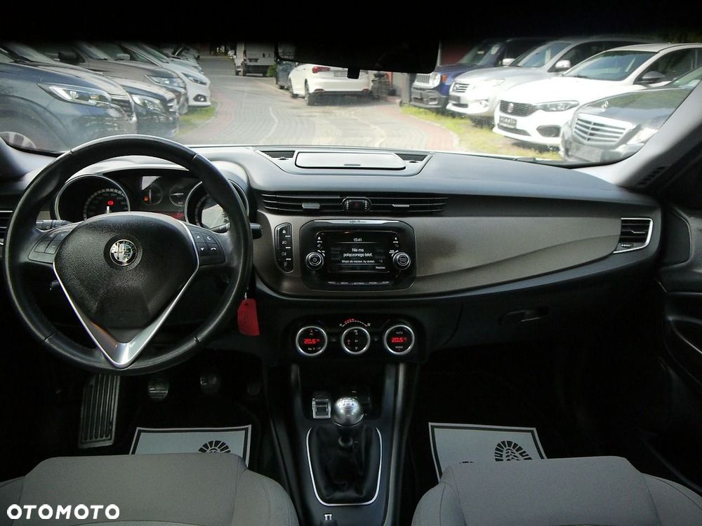 Alfa Romeo Giulietta 1.4 TB Impression - 23