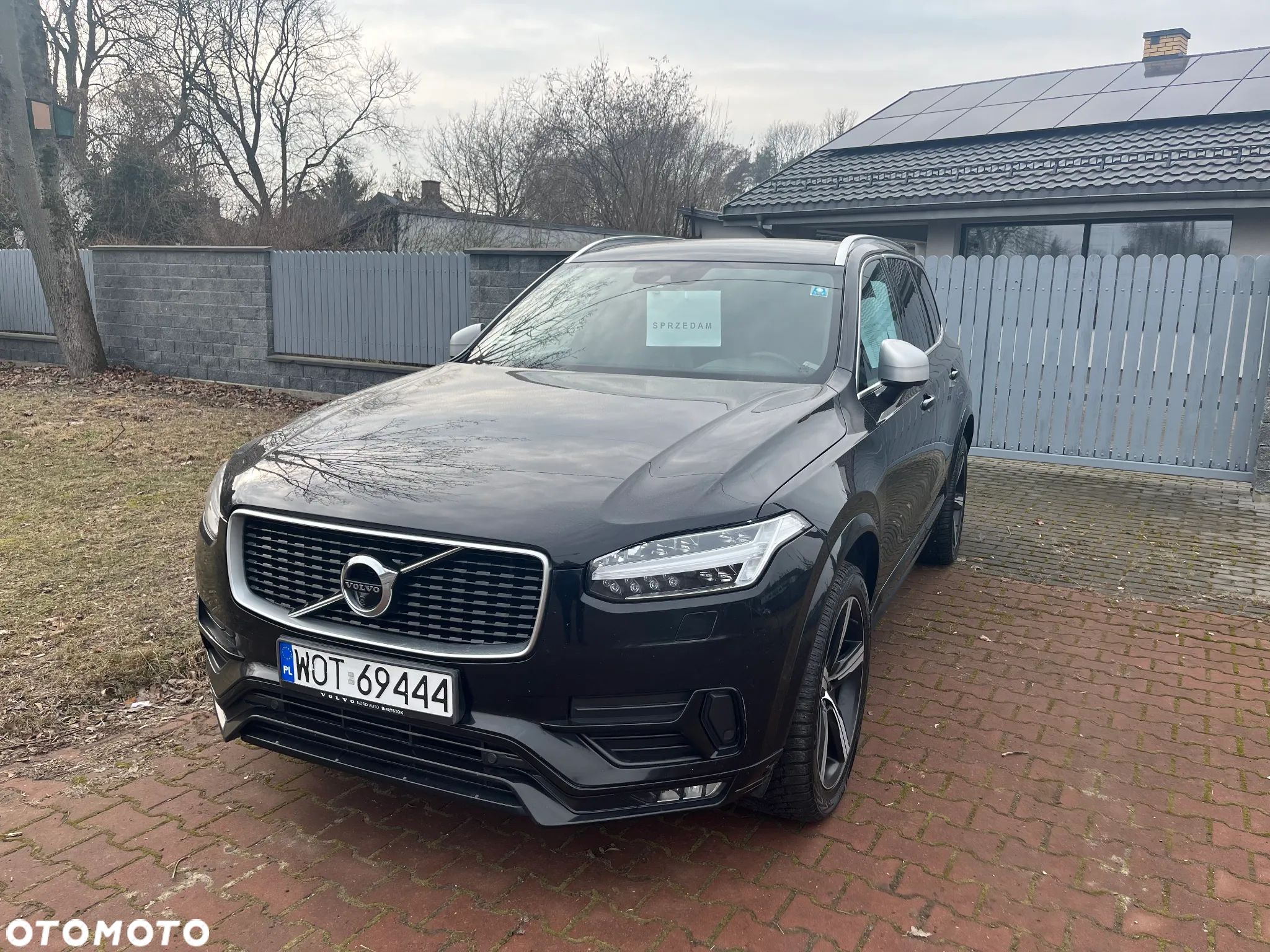 Volvo XC 90 D5 AWD R-Design - 1