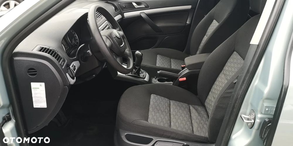 Skoda Octavia 1.6 Elegance - 13