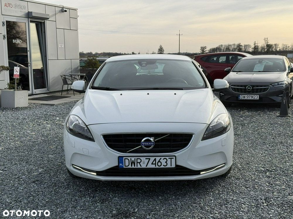 Volvo V40 - 2