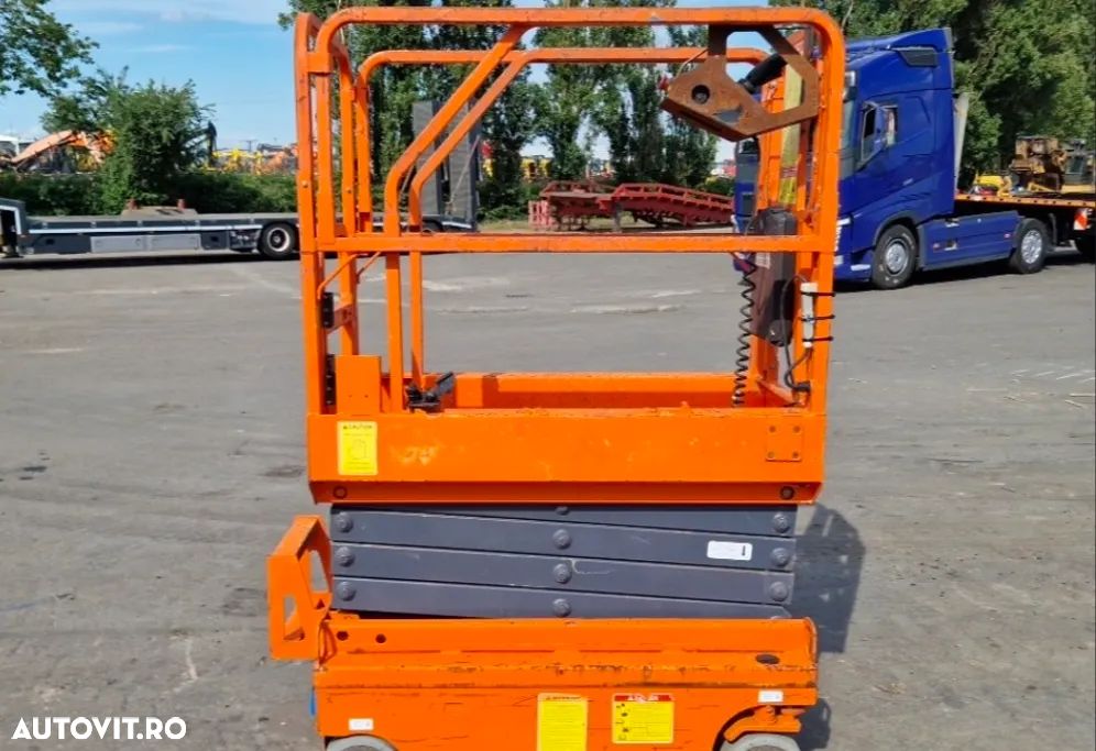 Alta Nacela Electrica Tip Foarfeca Dingli 6m - An 2018 - 113 Ore Reale - 2