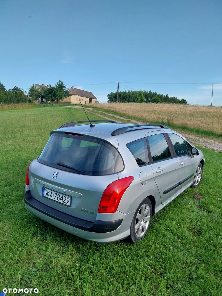 Peugeot 308 - 4