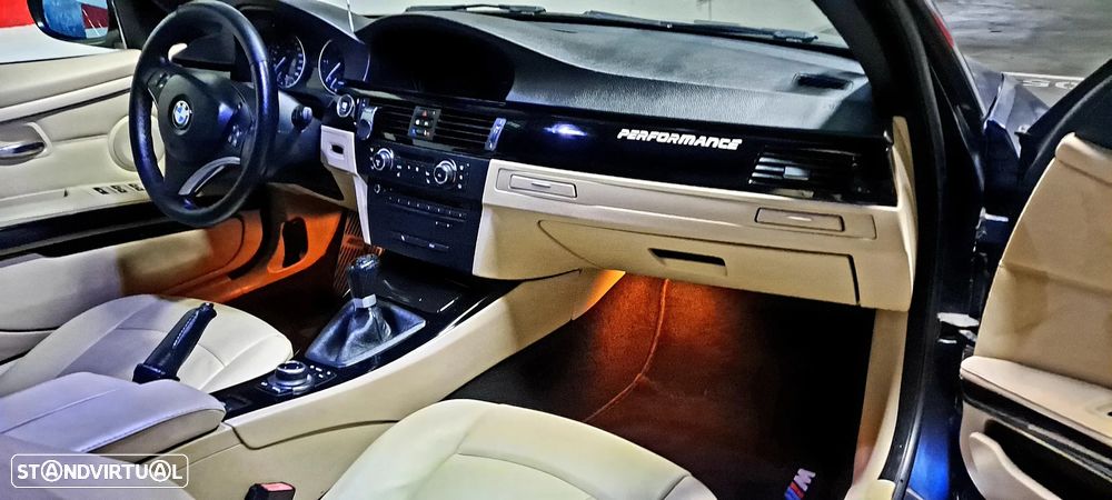 BMW 320 d - 3