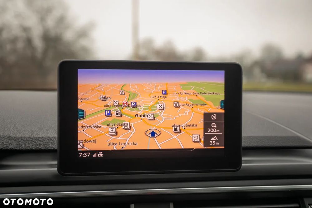 Audi A4 Avant 35 TDI S tronic - 31