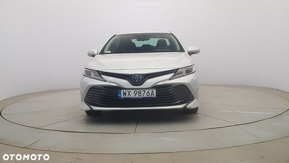 Toyota Camry - 2