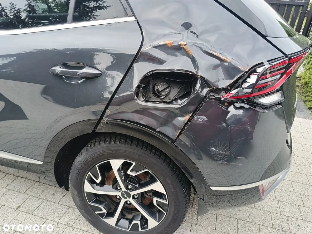 Kia Sportage 1.6 T-GDI HEV Business Line 4WD - 11