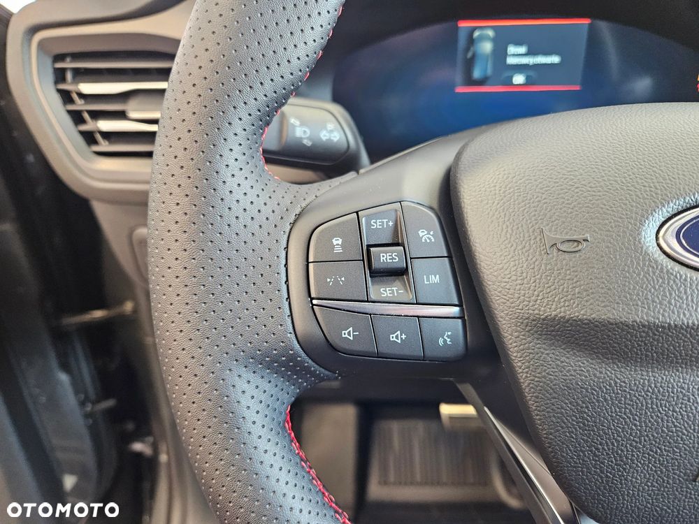 Ford Kuga 2.5 FHEV FWD ST-Line X - 26